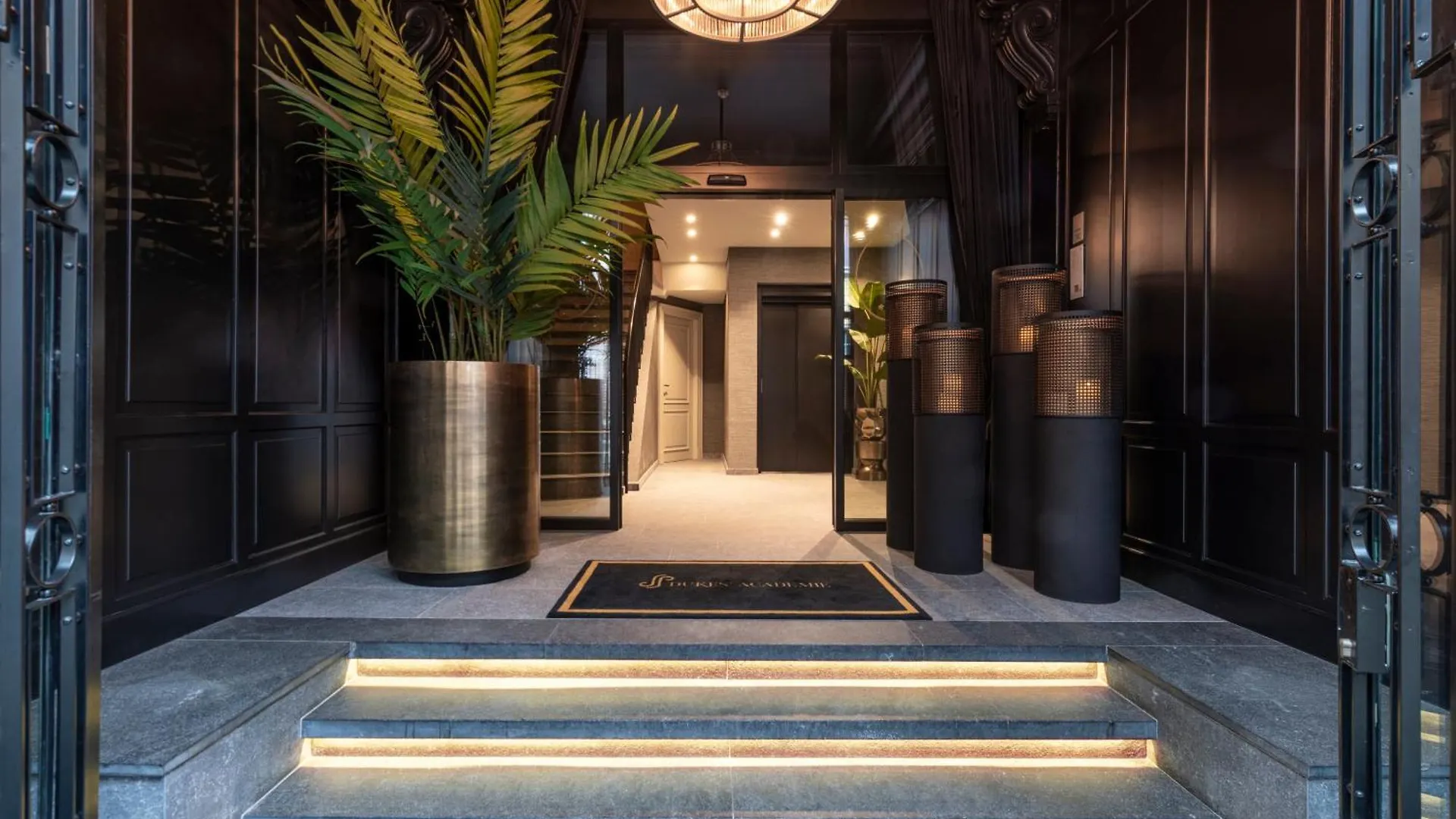 Dukes' Academie Brugge - By Dukes' Hotel Collection